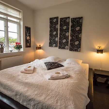 Kerteminde Bed & Breakfast Hotel Oda ve Kahvaltı